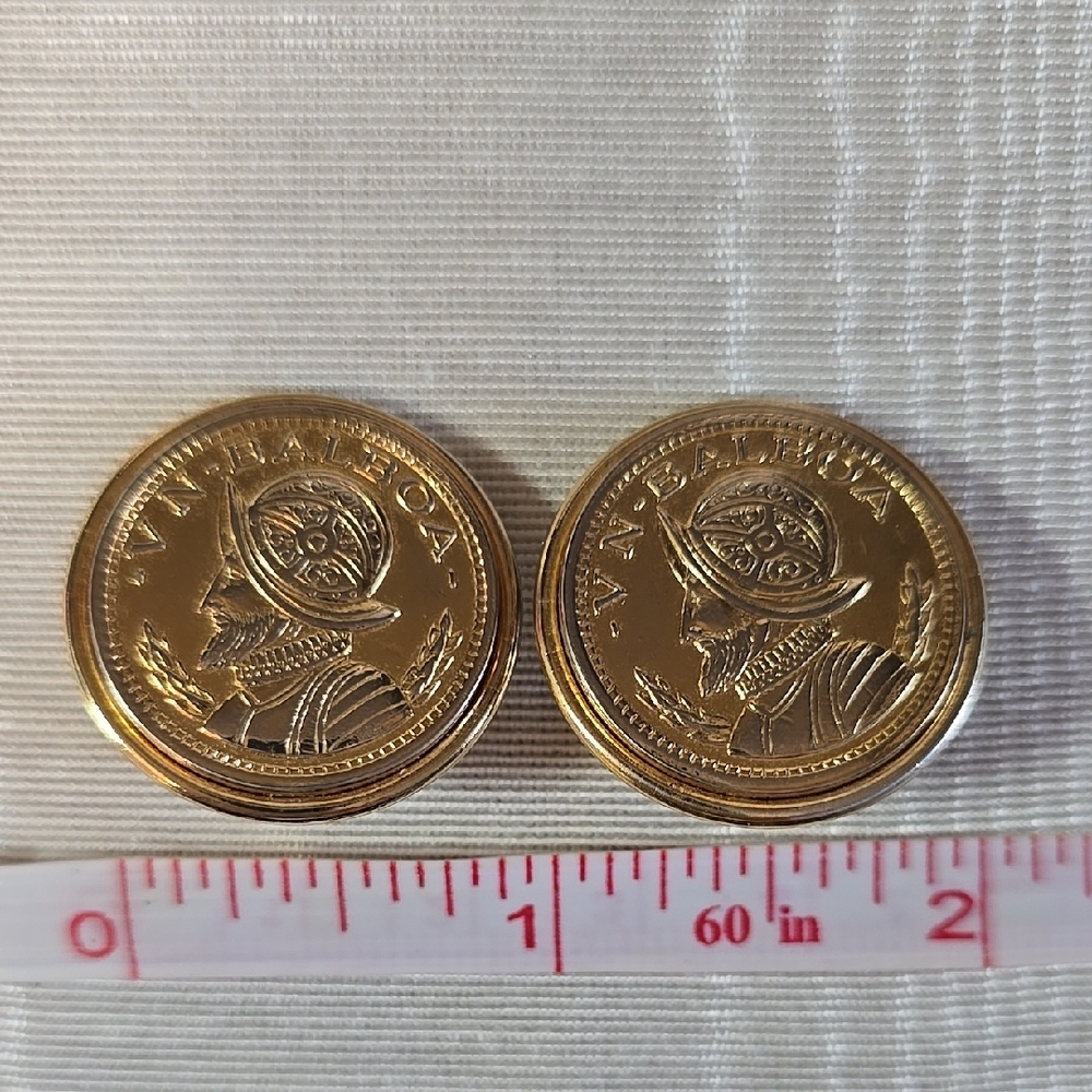 VN BALBOA Gold Coin Clip on earrings